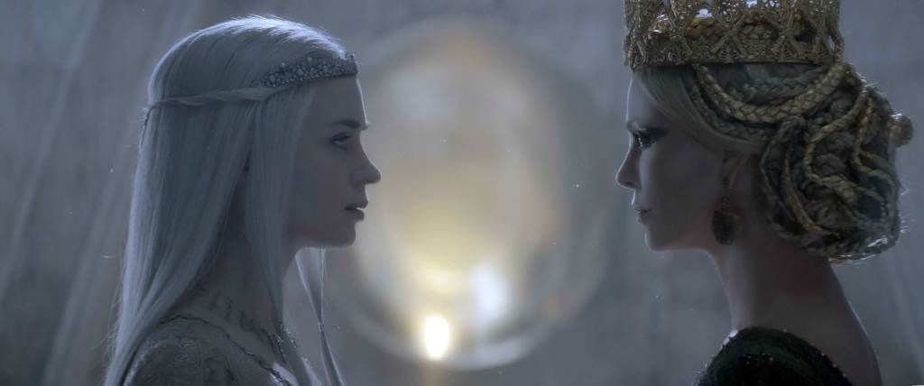 WATCH: Sister queens war in new ‘The Hunstman: Winter’s War’ trailer